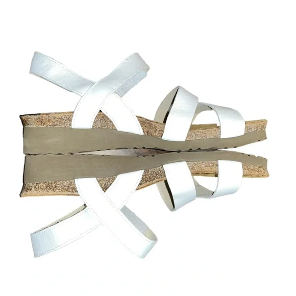 Naot Kayla Originally $194 Size 41 (10-10.5) - Picture 1 of 5